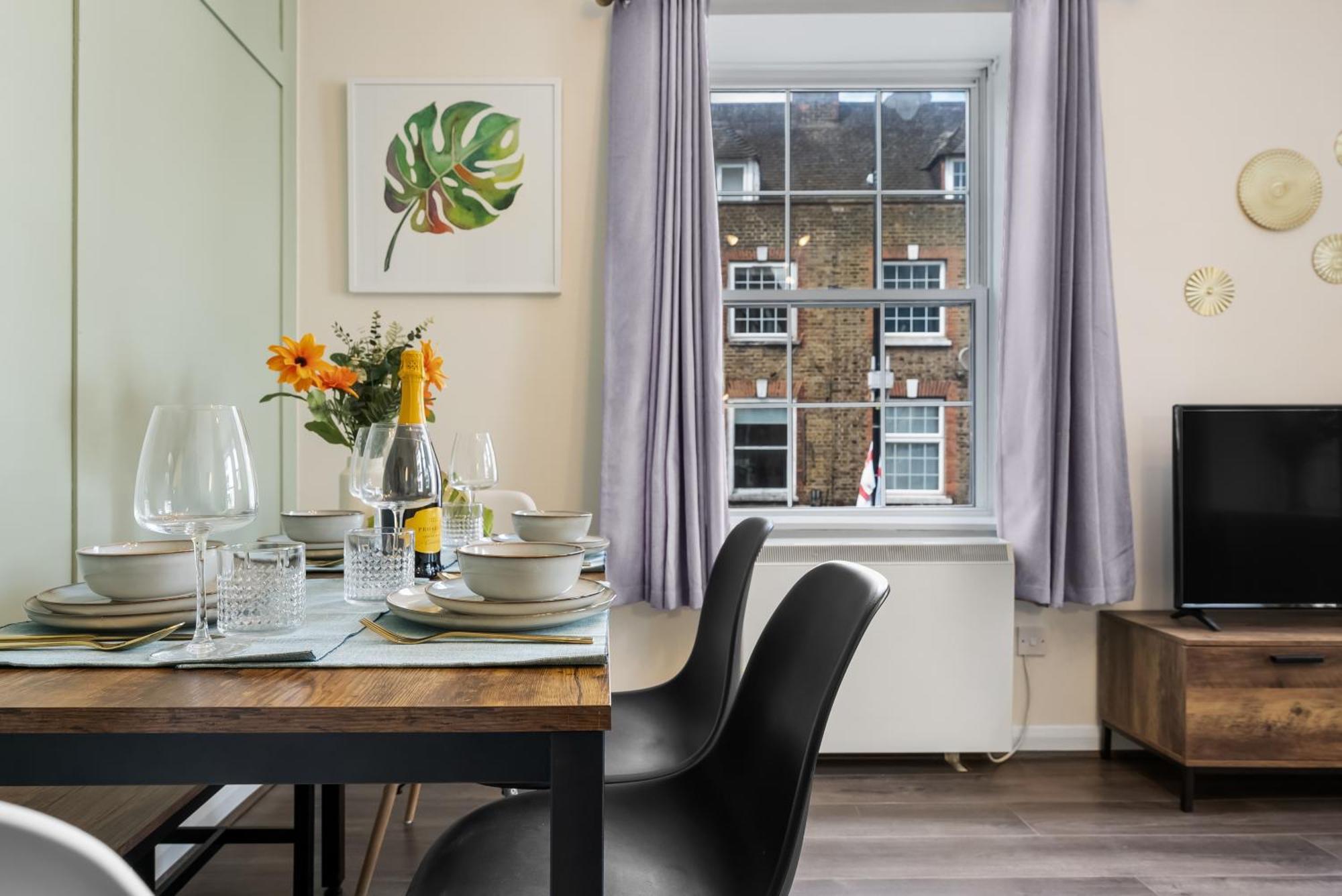 Chic 2 Bedroom Apartment Near Liverpool Street By Gold Stays Londres Extérieur photo