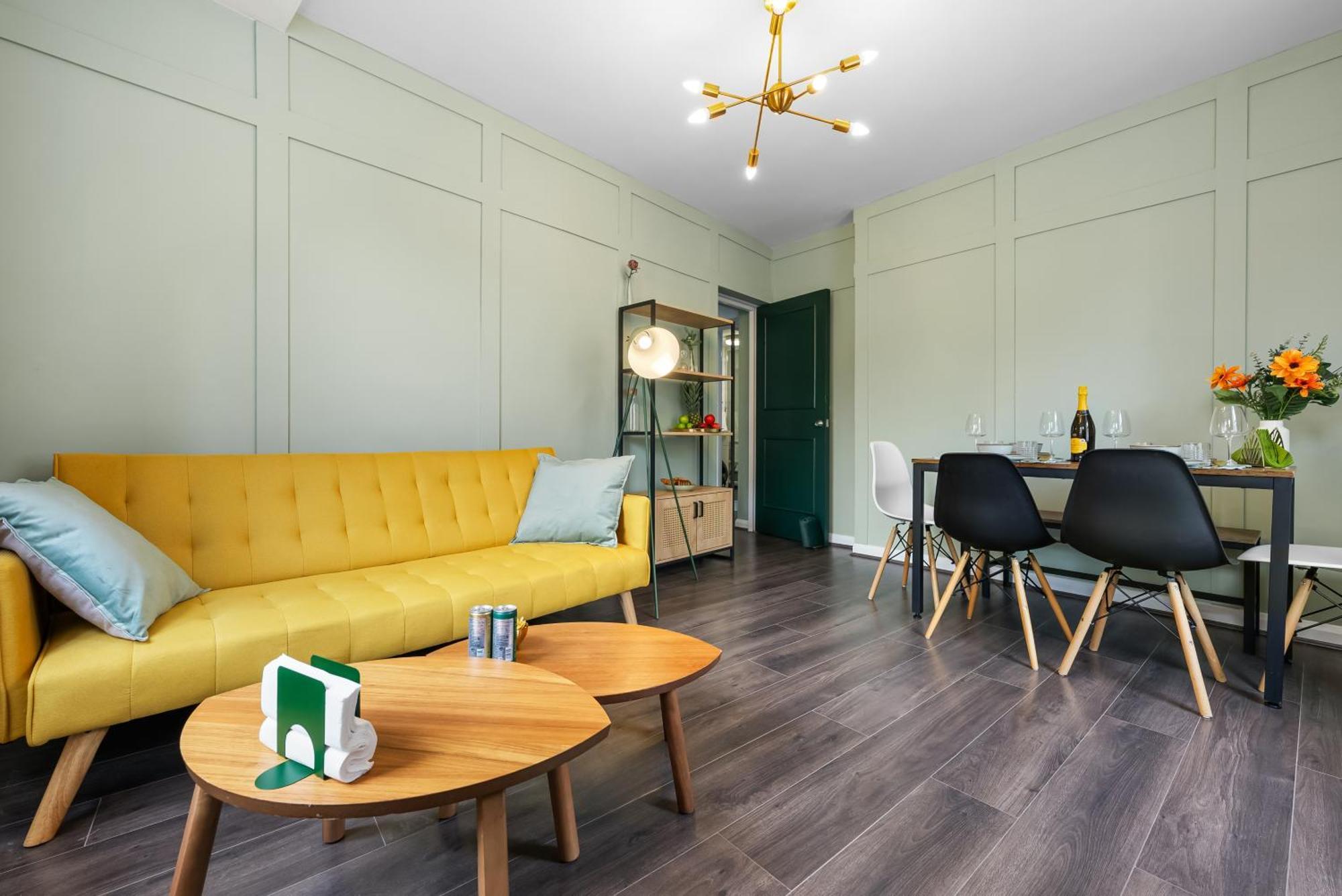 Chic 2 Bedroom Apartment Near Liverpool Street By Gold Stays Londres Extérieur photo